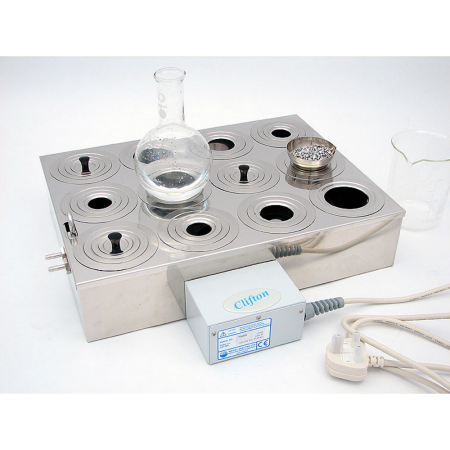 Model 1104E 425 x 321 x 90mm Rectangular Stainless Steel Electric Bath 12 x 80mm Holes